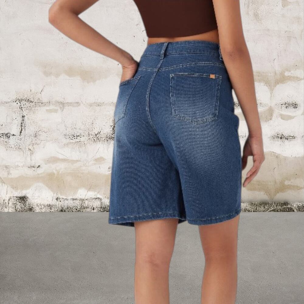 Halara Flex High Waisted Casual Bermuda Shorts Size XL (16) NWT - Picture 2 of 5